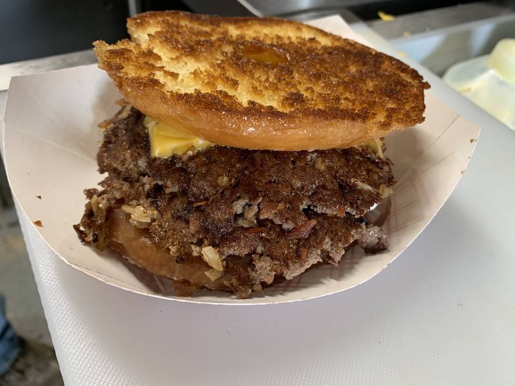 The Drive In | restaurant | 561 E Tom T Hall Blvd, Olive Hill, KY 41164, USA | 6063152025 OR +1 606-315-2025