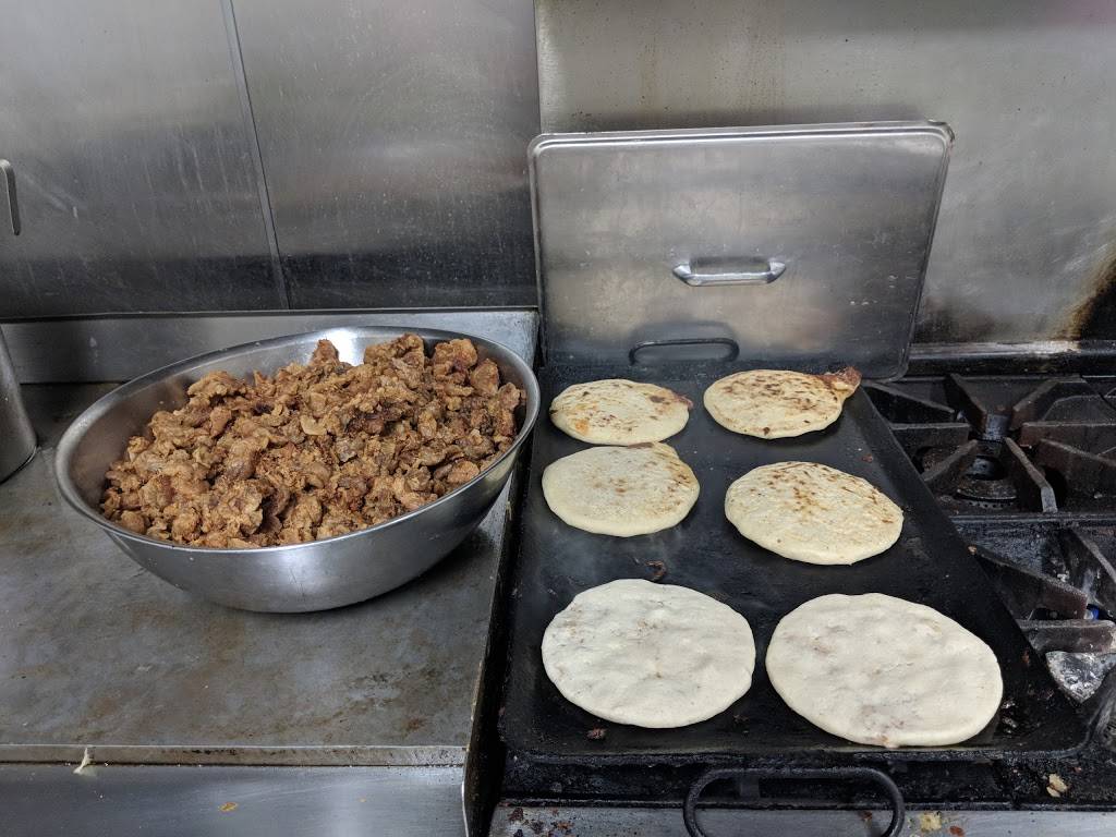 Taco Chiro Taqueria y Pupuseria | restaurant | 14051 Indian St M, Moreno Valley, CA 92553, USA | 9512437150 OR +1 951-243-7150