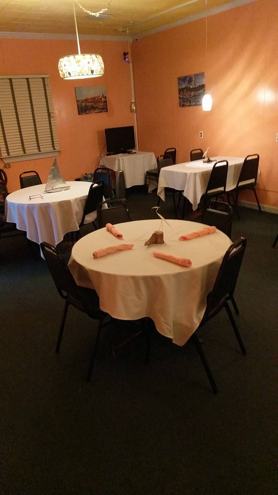 Willoughby By The Bay | restaurant | 1534 W Ocean View Ave, Norfolk, VA 23503, USA | 7574800226 OR +1 757-480-0226