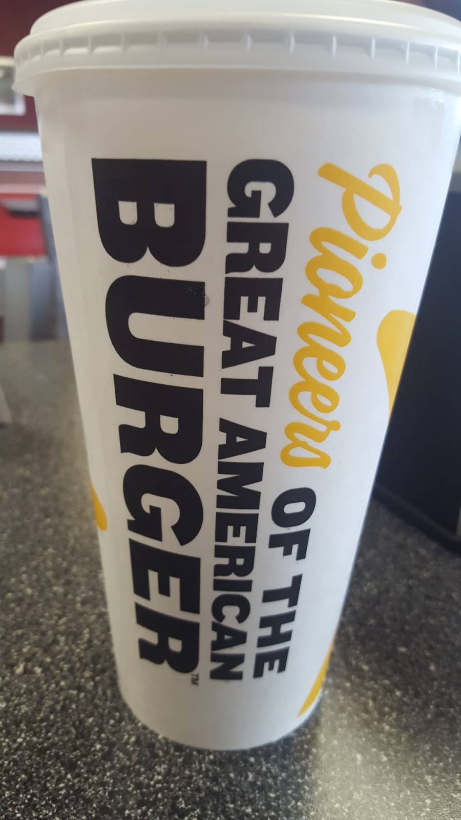 Carls Jr. | restaurant | 2380 W Grant Line Rd, Tracy, CA 95377, USA | 2098355494 OR +1 209-835-5494