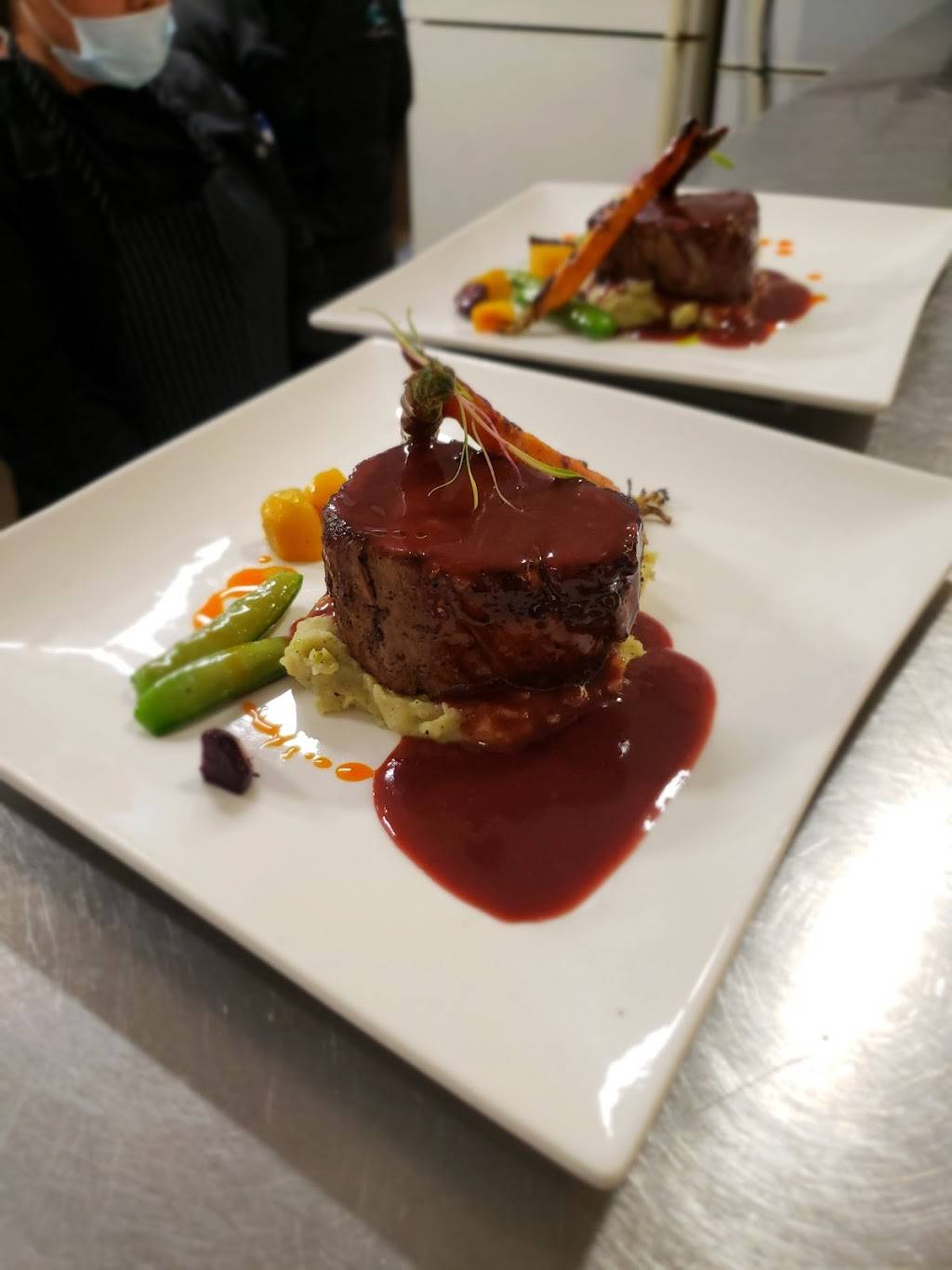 Restaurante Los Cristales | restaurant | Carretera Libre Tijuana, Escenica Ensenada - Tijuana Km. 35.16, Hermenegildo Cuenca Diaz, 22710 Rosarito, B.C., Mexico | 0446611120096 OR +52 1 661 112 0096