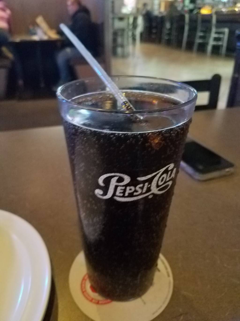 Jerseys Game Day Grill - Defiance | restaurant | 1995 N Clinton St, Defiance, OH 43512, USA | 4199560925 OR +1 419-956-0925