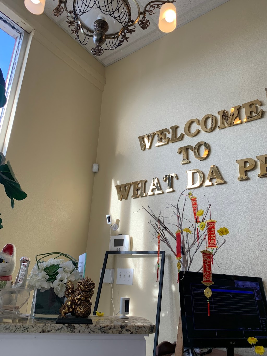 What Da Pho | restaurant | 3315 Sherwood Way #101, San Angelo, TX 76904, USA | 3252239999 OR +1 325-223-9999