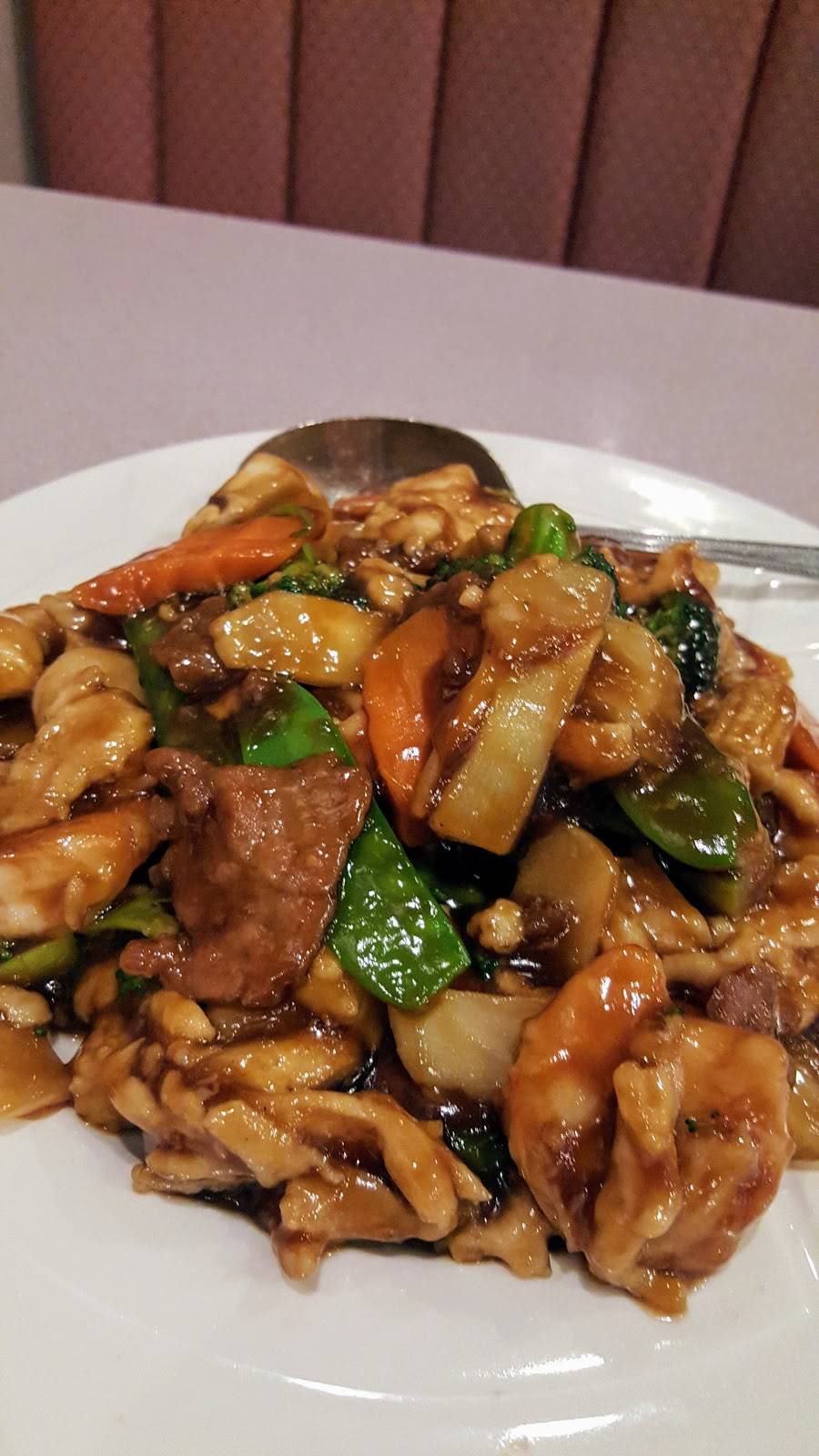 New Great Wall | restaurant | 49087 Schoenherr Rd, Shelby Charter Twp, MI 48315, USA | 5867260210 OR +1 586-726-0210