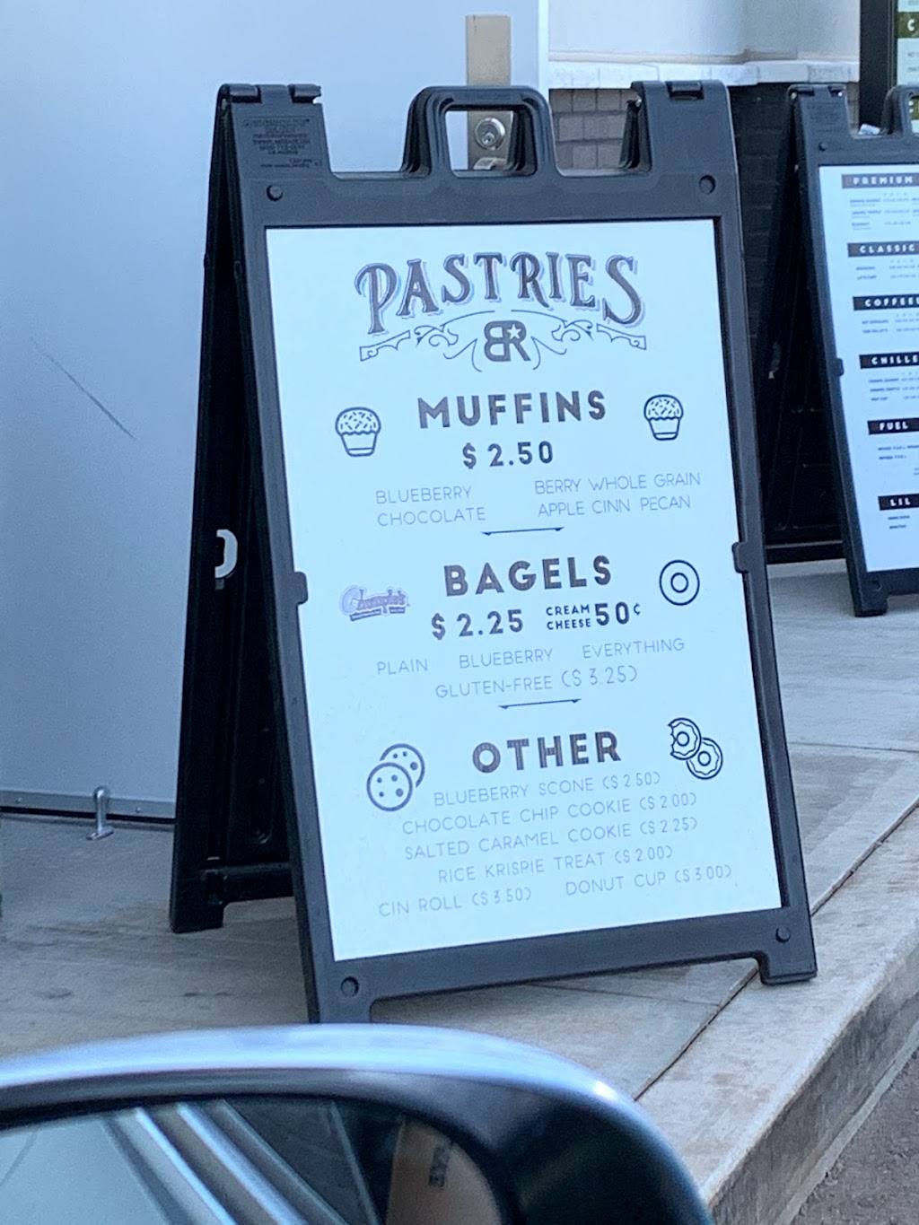 Black Rock Coffee Bar | bakery | 24645 N Lake Pleasant Pkwy, Peoria, AZ 85383, USA | 6234717545 OR +1 623-471-7545