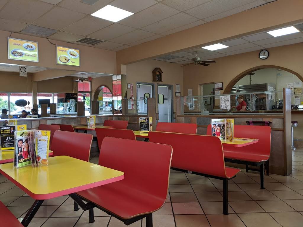 Reys Pizza | restaurant | 2908 W 3rd Ave, Hialeah, FL 33012, USA | 3058873762 OR +1 305-887-3762