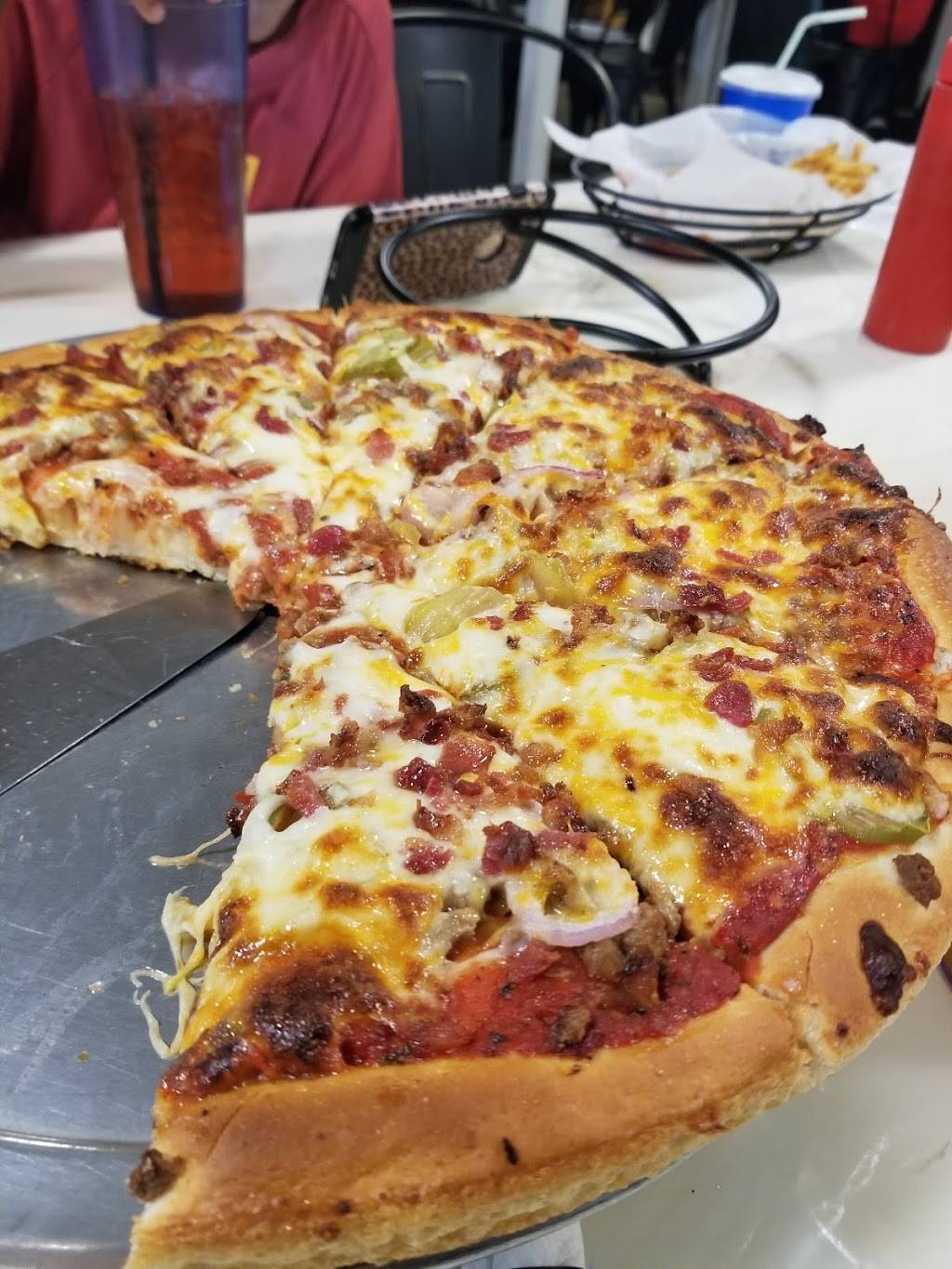 Papas Pizzeria | meal takeaway | 214 Van Dorn St, Polk City, IA 50226, USA | 5159846361 OR +1 515-984-6361