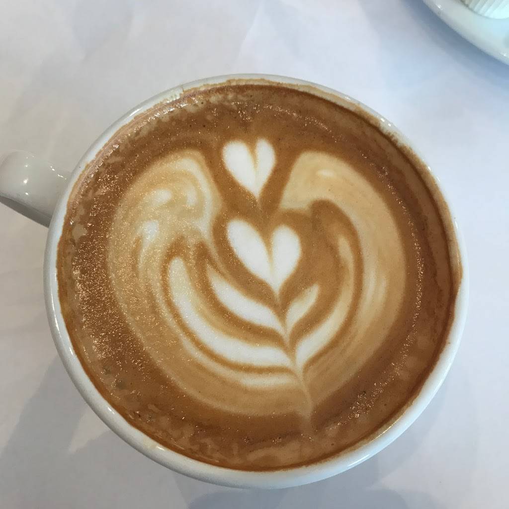 Hash Stacks Cafe & Market | restaurant | 909 Burlington Ave, Western Springs, IL 60558, USA | 7085053118 OR +1 708-505-3118