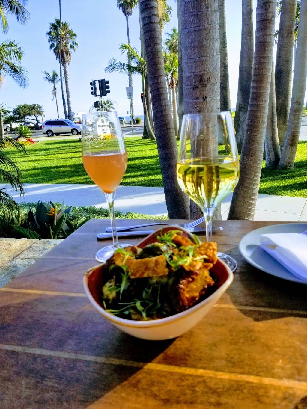 Convivo Restaurant and Bar | restaurant | 3642, 901 E Cabrillo Blvd, Santa Barbara, CA 93103, USA | 8058456789 OR +1 805-845-6789