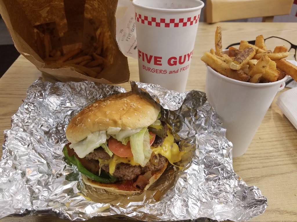 Five Guys | meal takeaway | 6125 S Semoran Blvd, Orlando, FL 32822, USA | 4078562992 OR +1 407-856-2992