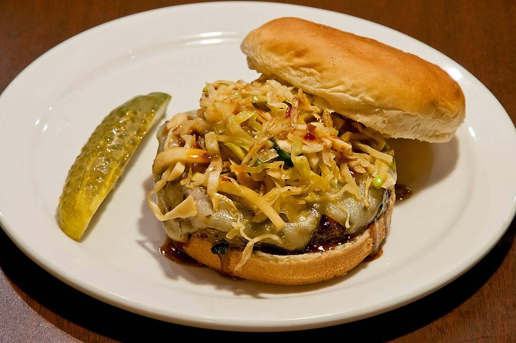 Legends of Notre Dame | restaurant | 100 N Eddy St, Notre Dame, IN 46556, USA | 5746312582 OR +1 574-631-2582