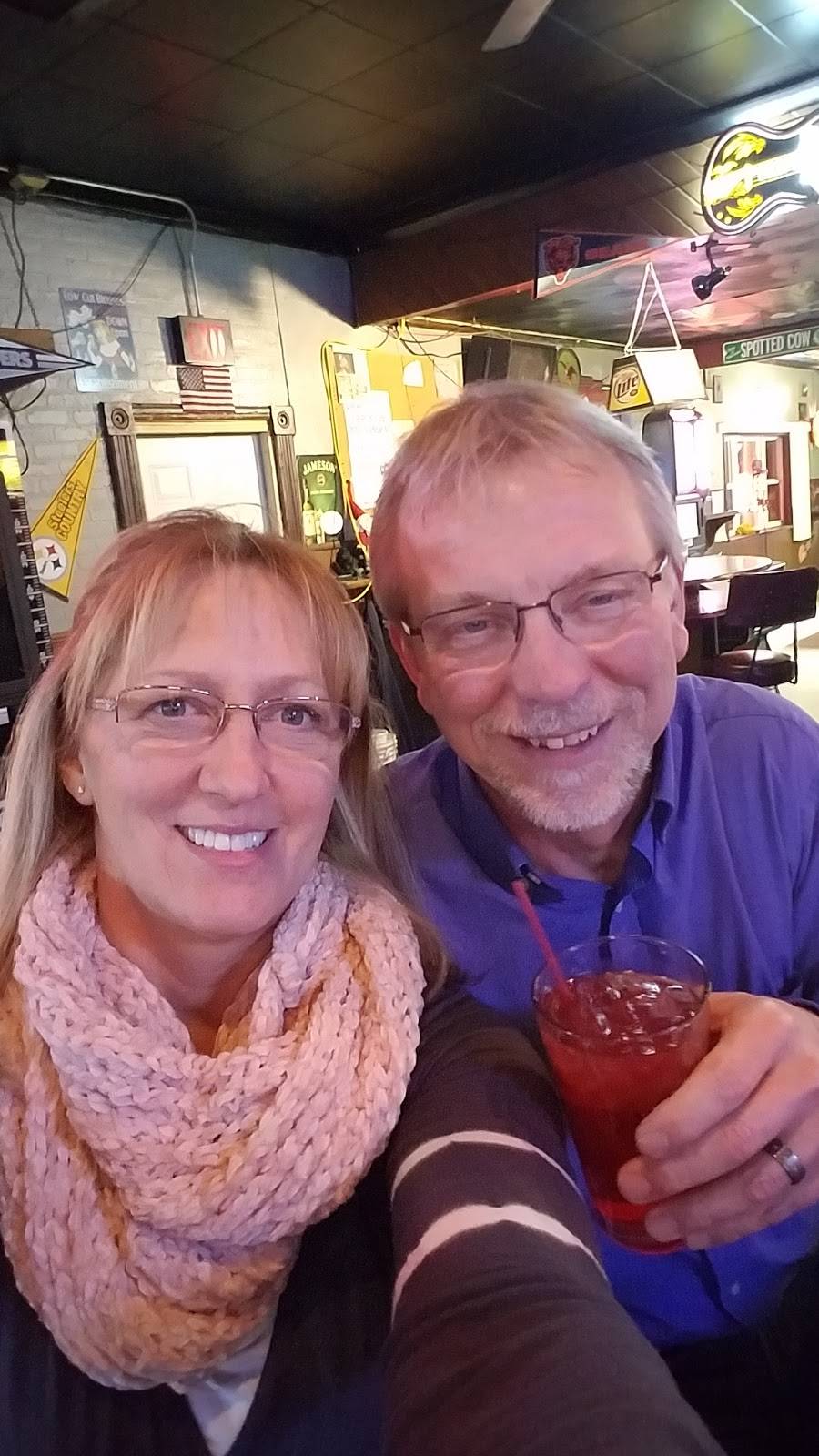 T-Bone Bar & Grill | restaurant | 400 N Central Ave, Marshfield, WI 54449, USA | 7158981035 OR +1 715-898-1035