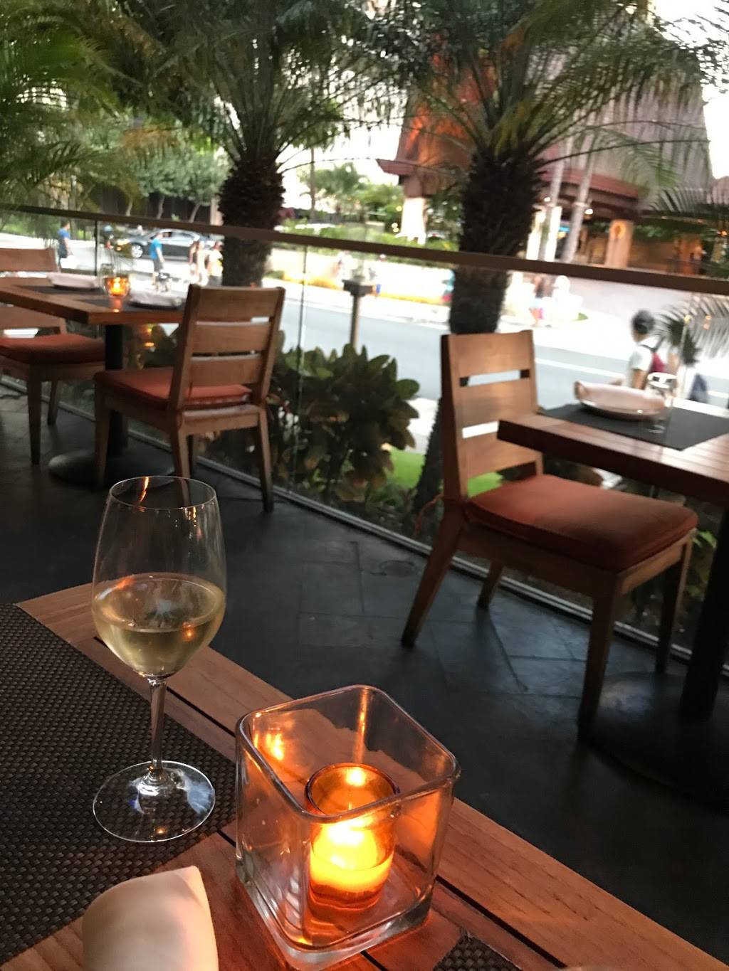 BLT Steak Waikiki | restaurant | 223 Saratoga Rd, Honolulu, HI 96815, USA | 8086837440 OR +1 808-683-7440