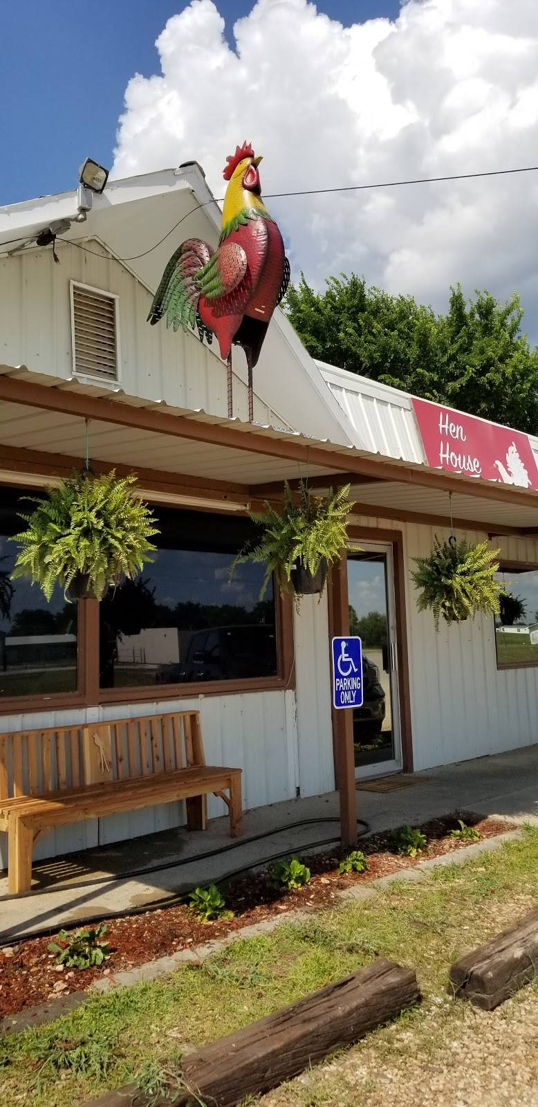Hen House Cafe | restaurant | Sallisaw, OK 74955, USA | 9187740818 OR +1 918-774-0818