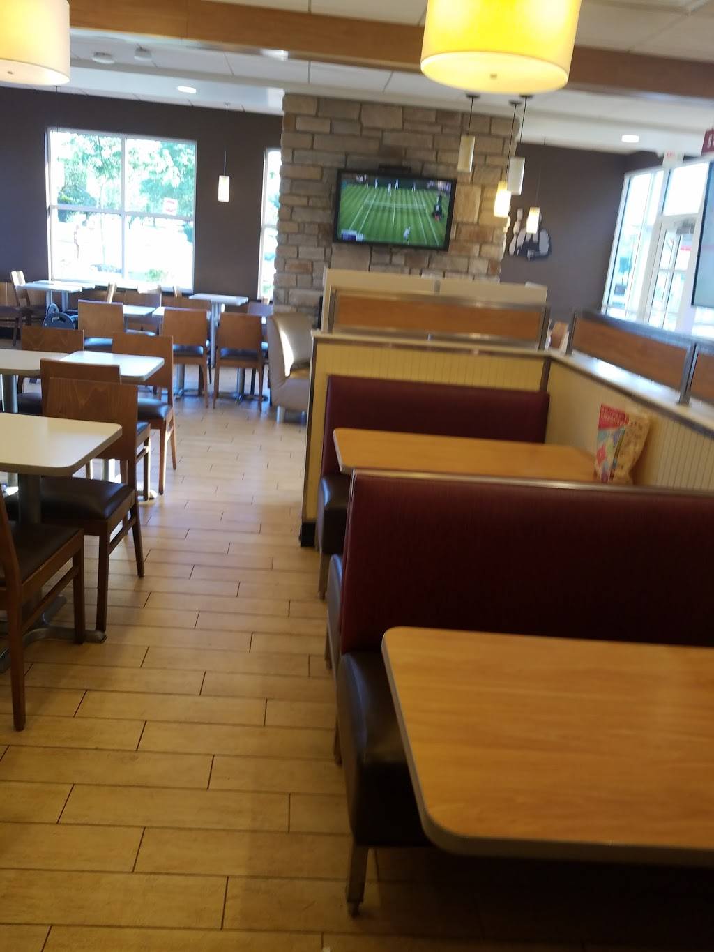 Wendys | restaurant | 2815 Dekalb Pike, Norristown, PA 19401, USA | 6102391027 OR +1 610-239-1027