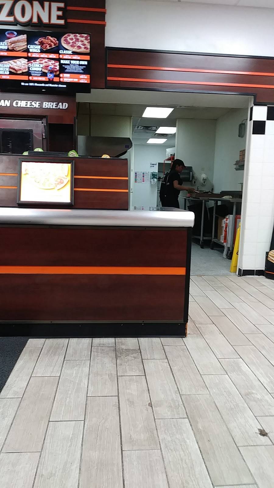 Little Caesars Pizza | meal takeaway | 2231 W Ledbetter Dr, Dallas, TX 75224, USA | 2143304800 OR +1 214-330-4800