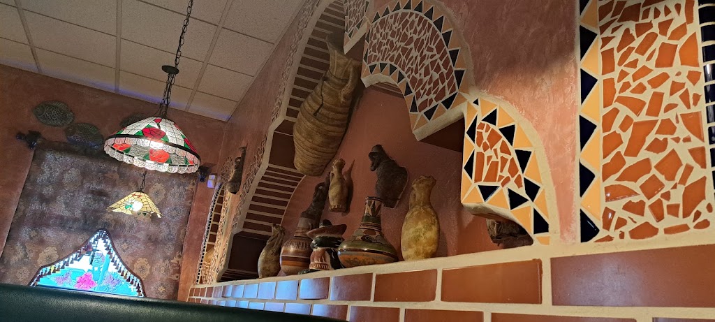 El Arriero | restaurant | 2366 W Main St, Medford, OR 97501, USA | 5412455872 OR +1 541-245-5872