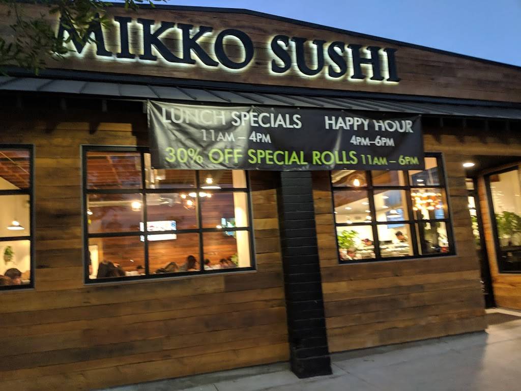 MIKKO SUSHI | restaurant | 330 Main St, Vista, CA 92084, USA | 7608428001 OR +1 760-842-8001