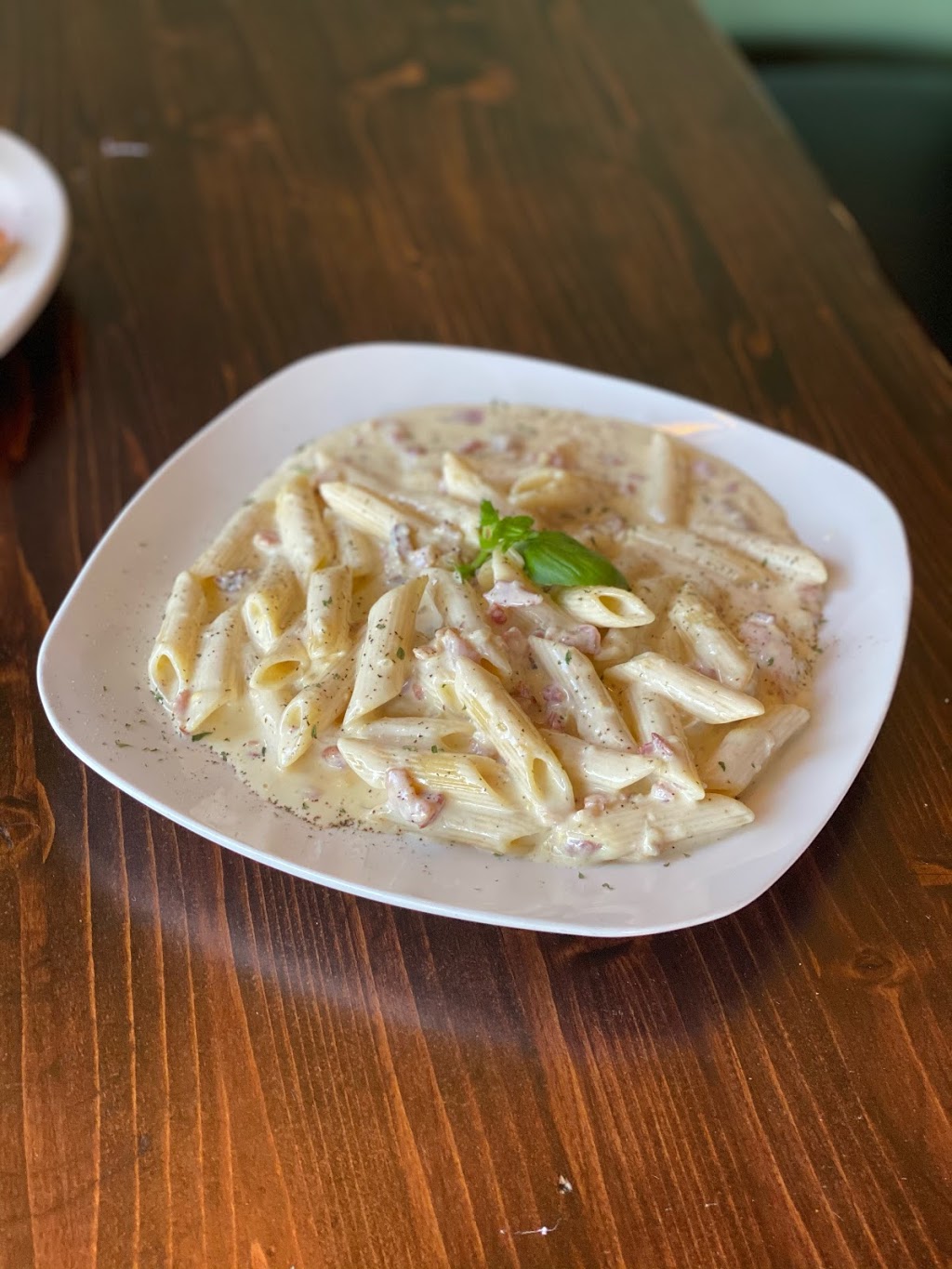 Francescas Italian Restaurant | restaurant | 3316 S Church St, Burlington, NC 27215, USA | 3363507489 OR +1 336-350-7489