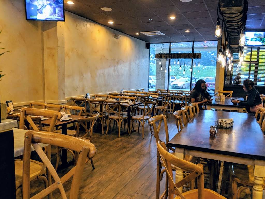 Villa Pizzeria Ristorante | restaurant | 411 Barnum Avenue Cutoff, Stratford, CT 06614, USA | 2033772033 OR +1 203-377-2033