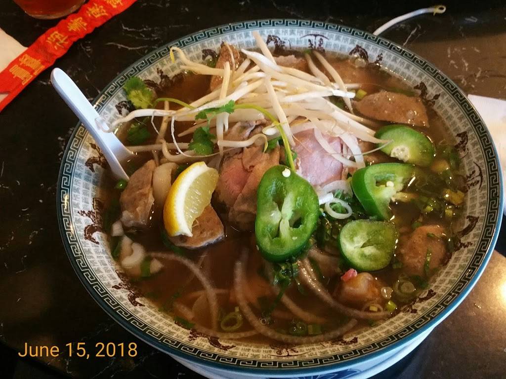 Binh Minh Restaurant | restaurant | 5211 W Market St, Greensboro, NC 27409, USA | 3368511527 OR +1 336-851-1527