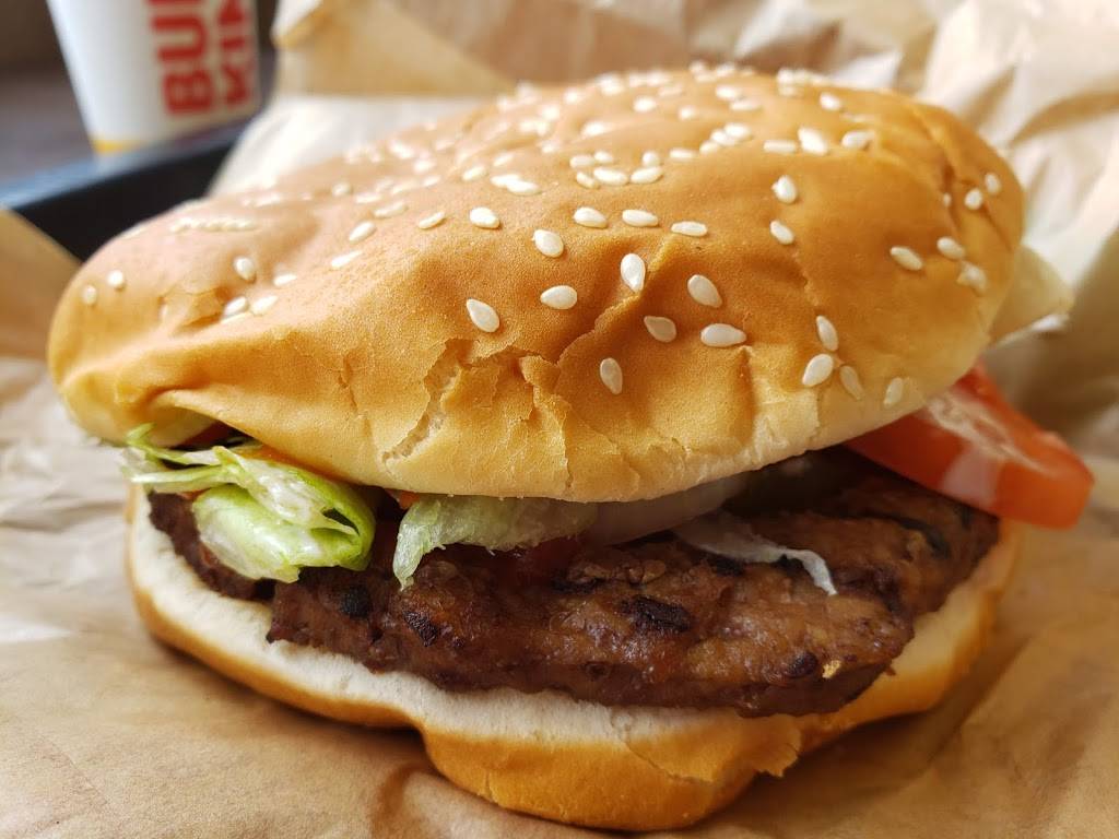 Burger King | restaurant | 2227 Madison St, Clarksville, TN 37043, USA | 9316474097 OR +1 931-647-4097