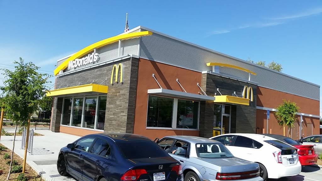 McDonalds | cafe | 3412 Arden Way, Sacramento, CA 95864, USA | 9164880595 OR +1 916-488-0595