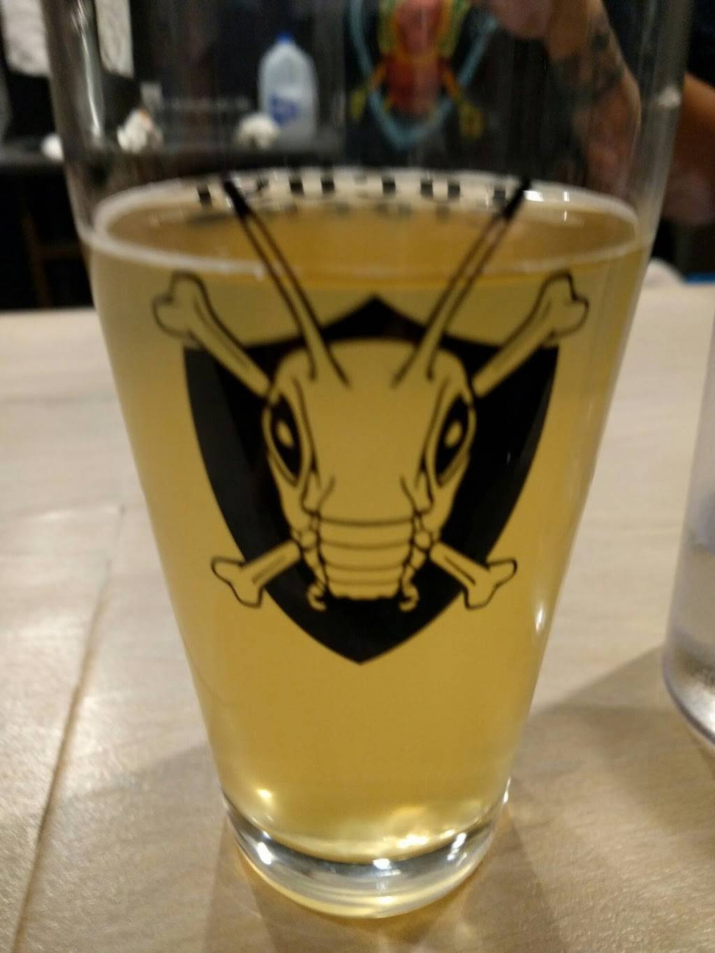 Locust Cider & Brewing Tacoma | restaurant | 2805 6th Ave, Tacoma, WA 98406, USA | 2064945968 OR +1 206-494-5968