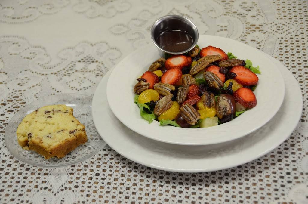 The Bread Basket | cafe | 113 E Main St, Manchester, IA 52057, USA | 5639274611 OR +1 563-927-4611