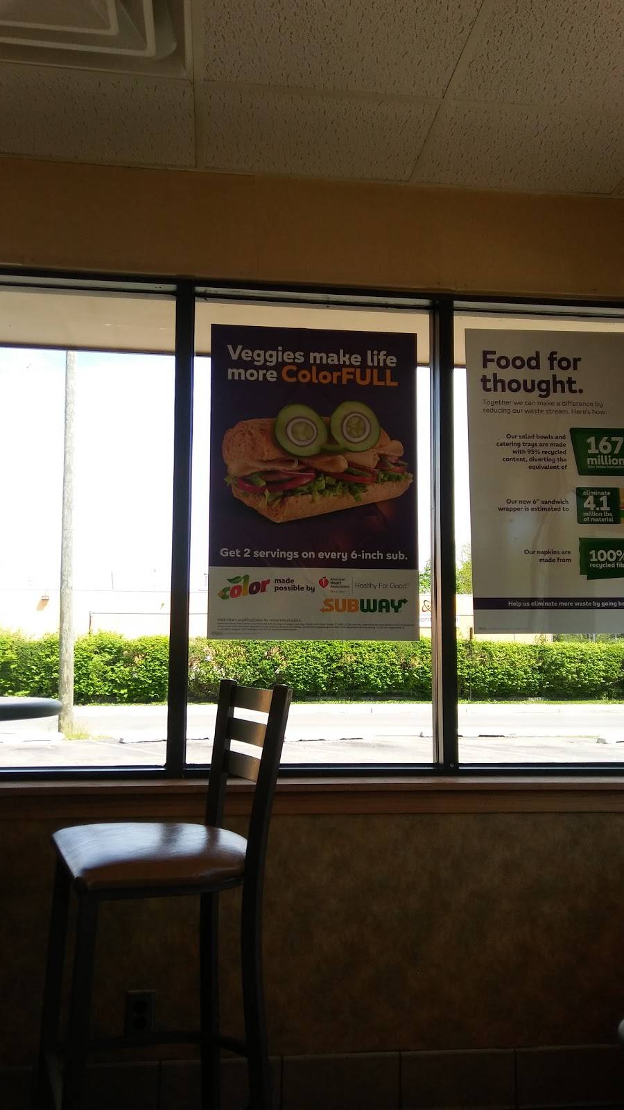 Subway Restaurants | restaurant | 1634 E 10th St, Indianapolis, IN 46201, USA | 3176361231 OR +1 317-636-1231