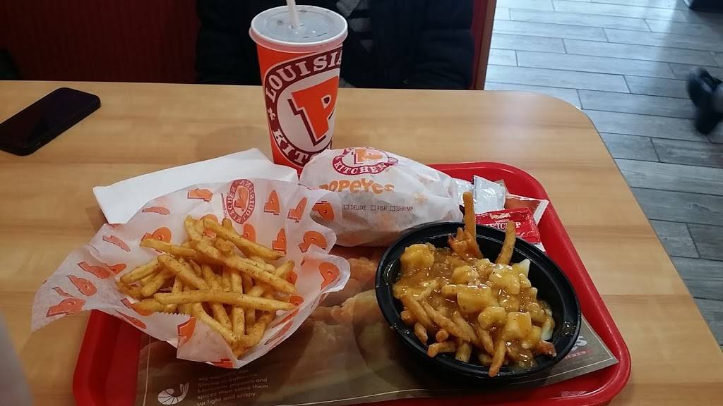 Popeyes | restaurant | 2355 Keele St, North York, ON M6M 4A2, Canada | 4162413500 OR +1 416-241-3500