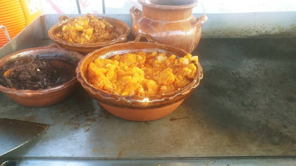 Tacos Quesadillas Estilo Puebla | restaurant | 2744 E 1st St, Los Angeles, CA 90033, USA | 3233381863 OR +1 323-338-1863