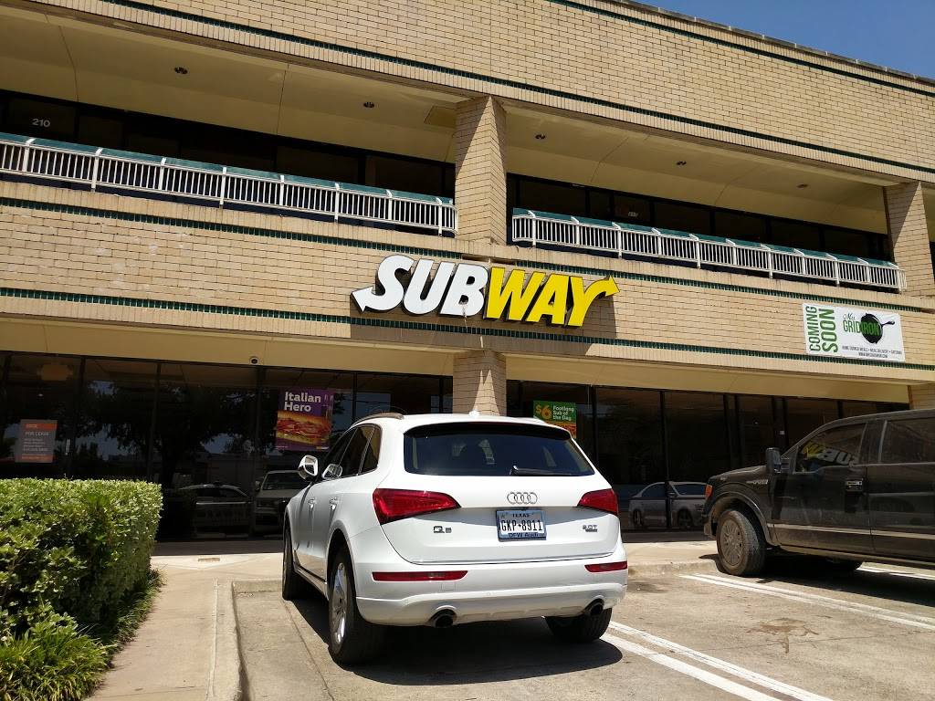 Subway Restaurants | restaurant | Creekside Shopping Ctr, 6760 Abrams Rd Ste 109b, Dallas, TX 75231, USA | 2145539300 OR +1 214-553-9300