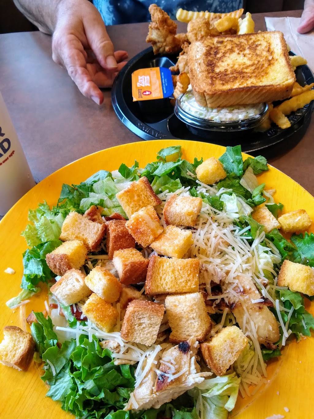 Zaxbys Chicken Fingers & Buffalo Wings | restaurant | 19590 Cochran Blvd, Port Charlotte, FL 33948, USA | 9414567519 OR +1 941-456-7519