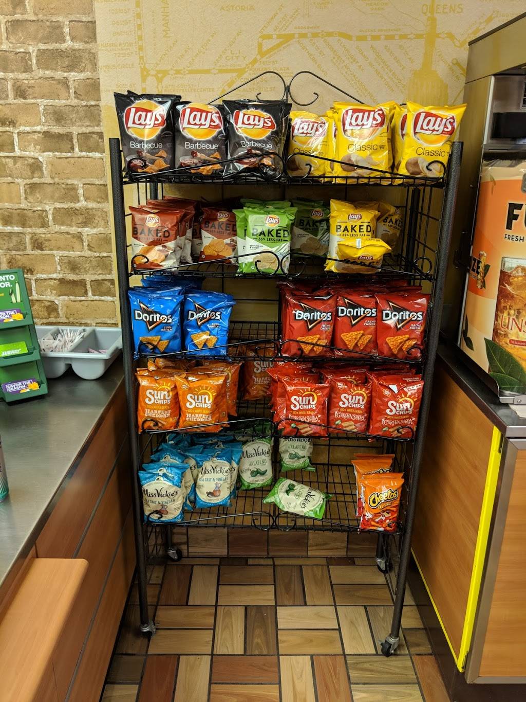 Subway | restaurant | 4020 Pontoon Rd, Pontoon Beach, IL 62040, USA | 6189313414 OR +1 618-931-3414