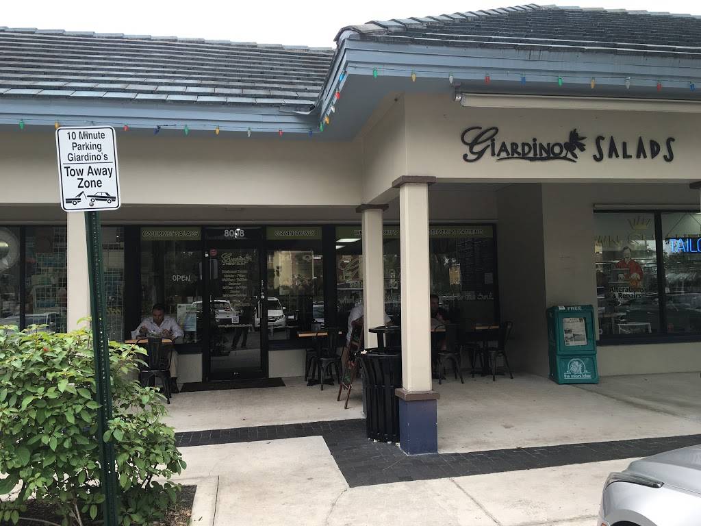 Giardino Gourmet Salads | restaurant | 8008 NW 154th St, Miami Lakes, FL 33016, USA | 3055123272 OR +1 305-512-3272