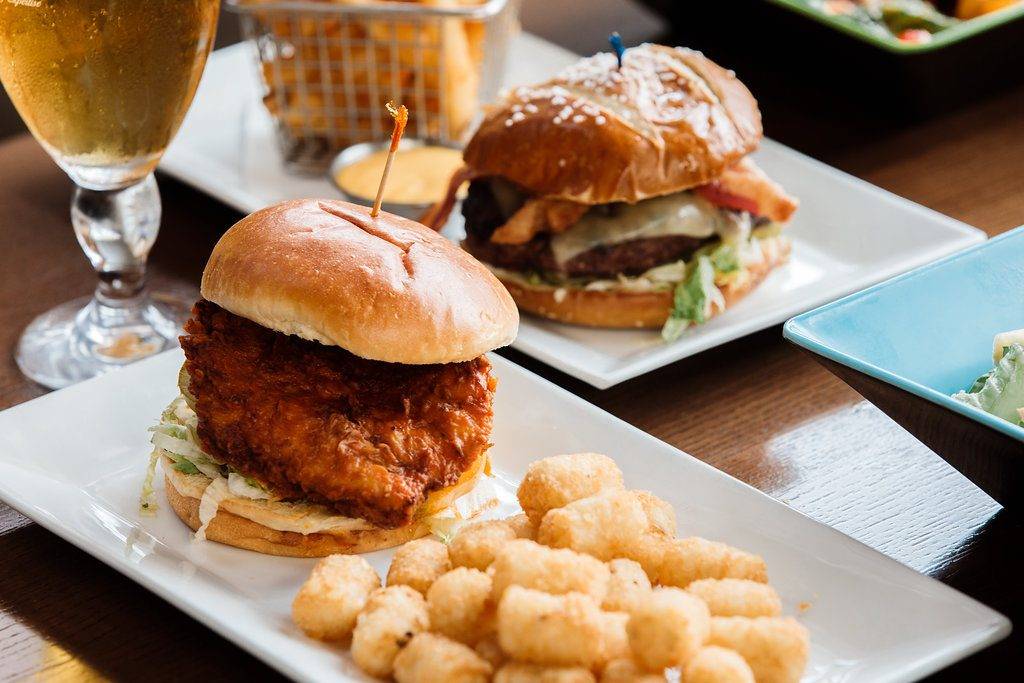 Eds Tavern | restaurant | 10719 Rodeo Drive, Lakewood Ranch, FL 34202, USA | 9419070400 OR +1 941-907-0400