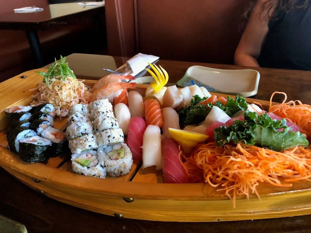 Musashi Thai & Sushi | restaurant | 6237 N Federal Hwy, Fort Lauderdale, FL 33308, USA | 9547717322 OR +1 954-771-7322