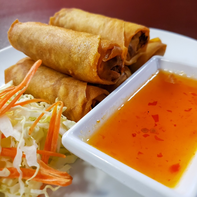 Prommares Thai Bistro | restaurant | 6362 W Sahara Ave, Las Vegas, NV 89146, USA | 7022219644 OR +1 702-221-9644