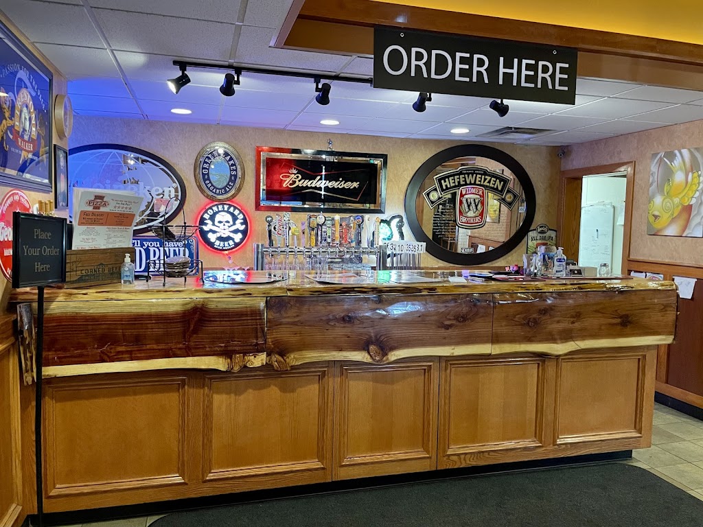 Jackson Creek Pizza Co | restaurant | 700 Biddle Rd, Medford, OR 97504, USA | 5417347322 OR +1 541-734-7322