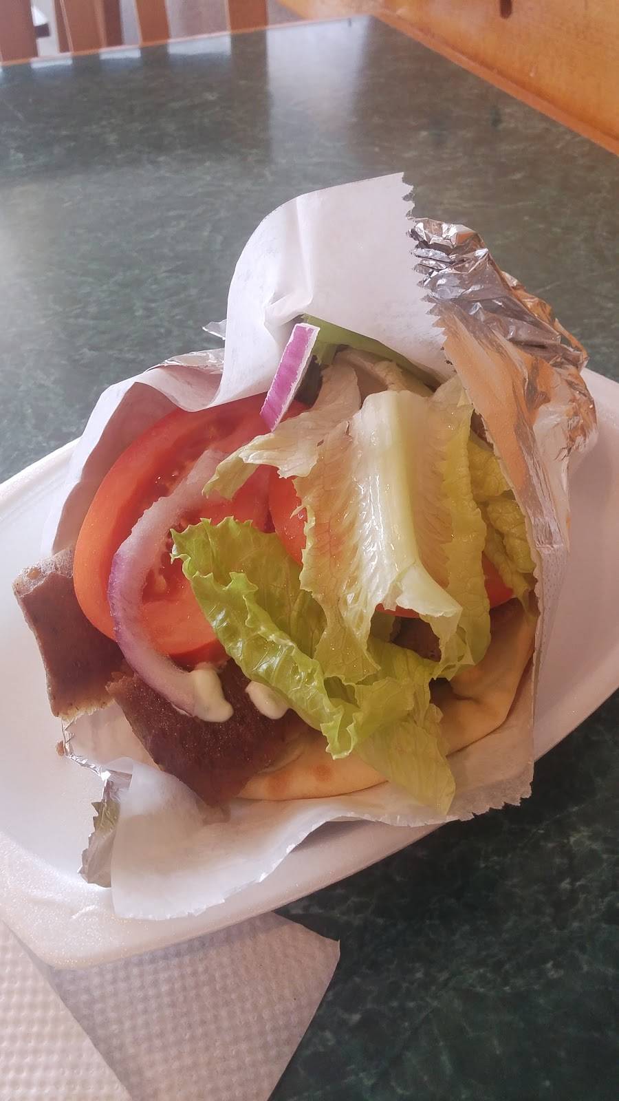 Deli Supreme | meal takeaway | 9728 Lyndale Ave S, Bloomington, MN 55420, USA | 9528815216 OR +1 952-881-5216