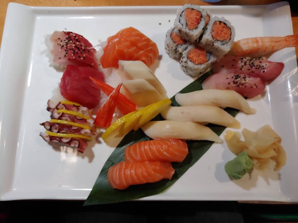 Chipotle Mexican Grill | restaurant | 6815 E Broad St, Columbus, OH 43213, USA | 6145017250 OR +1 614-501-7250