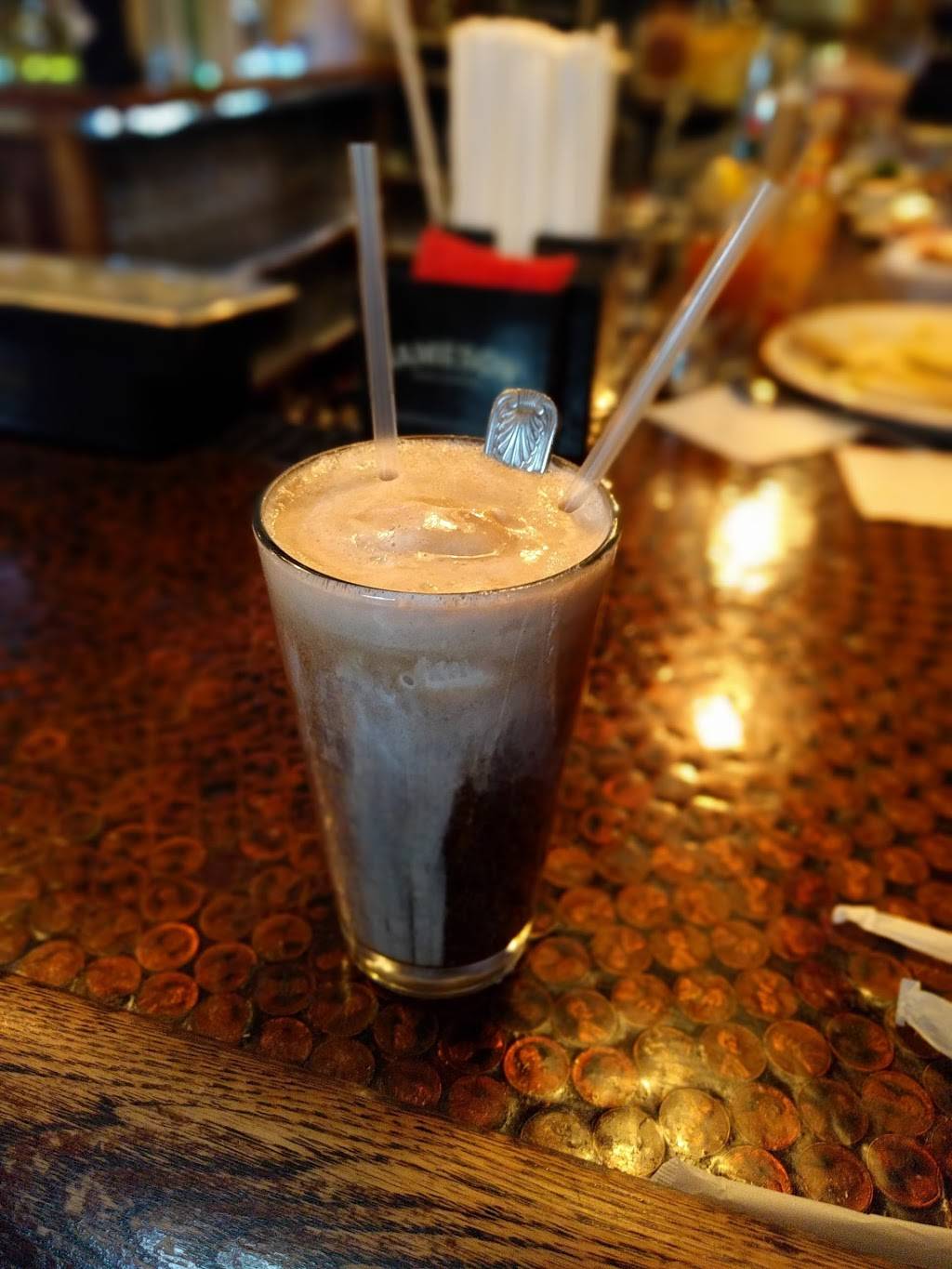 Freds | restaurant | 476 Amsterdam Ave, New York, NY 10024, USA | 2125793076 OR +1 212-579-3076