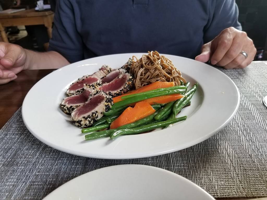 MIX PRIME STEAKHOUSE | restaurant | 40 Mill Plain Rd, Danbury, CT 06811, USA | 2038254444 OR +1 203-825-4444