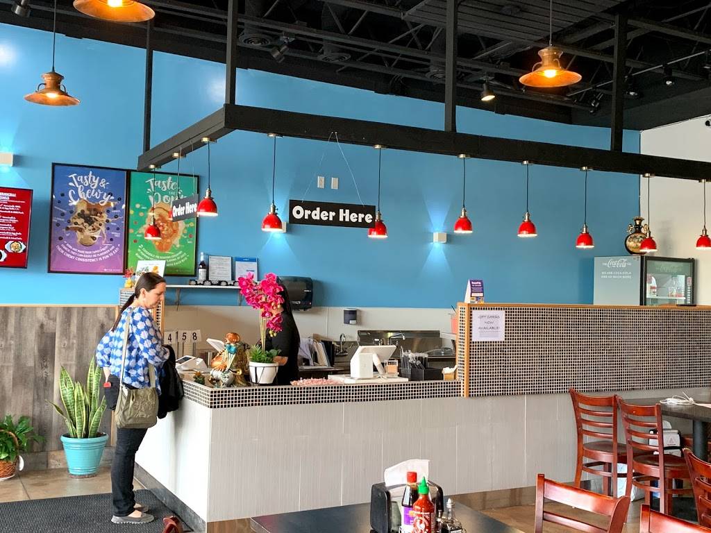 Lovely Pho | restaurant | 2304 N University Pkwy, Provo, UT 84604, USA | 8019216236 OR +1 801-921-6236