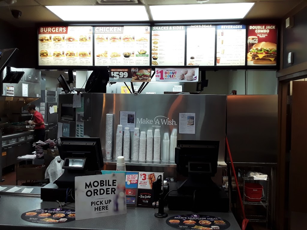 Jack in the Box | restaurant | 6440 E 32nd St, Yuma, AZ 85364, USA | 9283446697 OR +1 928-344-6697