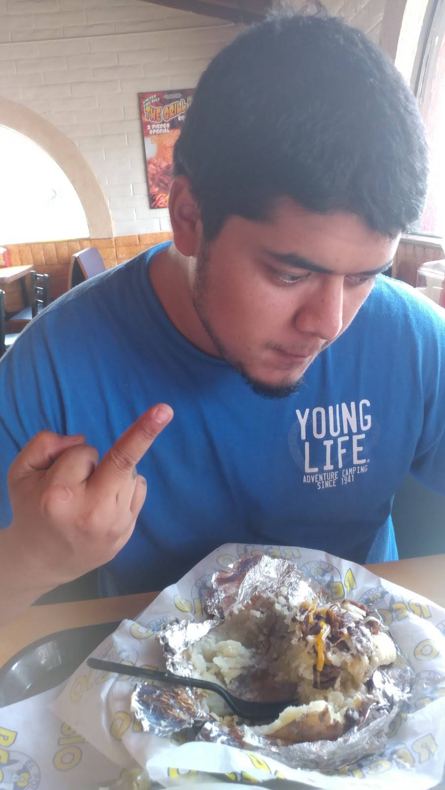 Pollo Regio | restaurant | 2575 Walnut Hill Ln, Dallas, TX 75229, USA | 2149027400 OR +1 214-902-7400