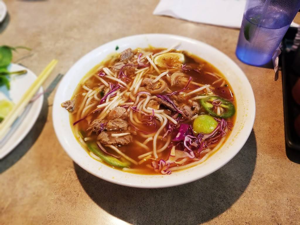 Unphởgettable | restaurant | 66 S Dobson Rd, Mesa, AZ 85202, USA | 4808352298 OR +1 480-835-2298