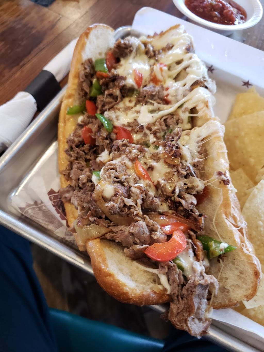 Texadelphia | restaurant | 1228 Seawall Blvd, Galveston, TX 77550, USA | 4094972953 OR +1 409-497-2953