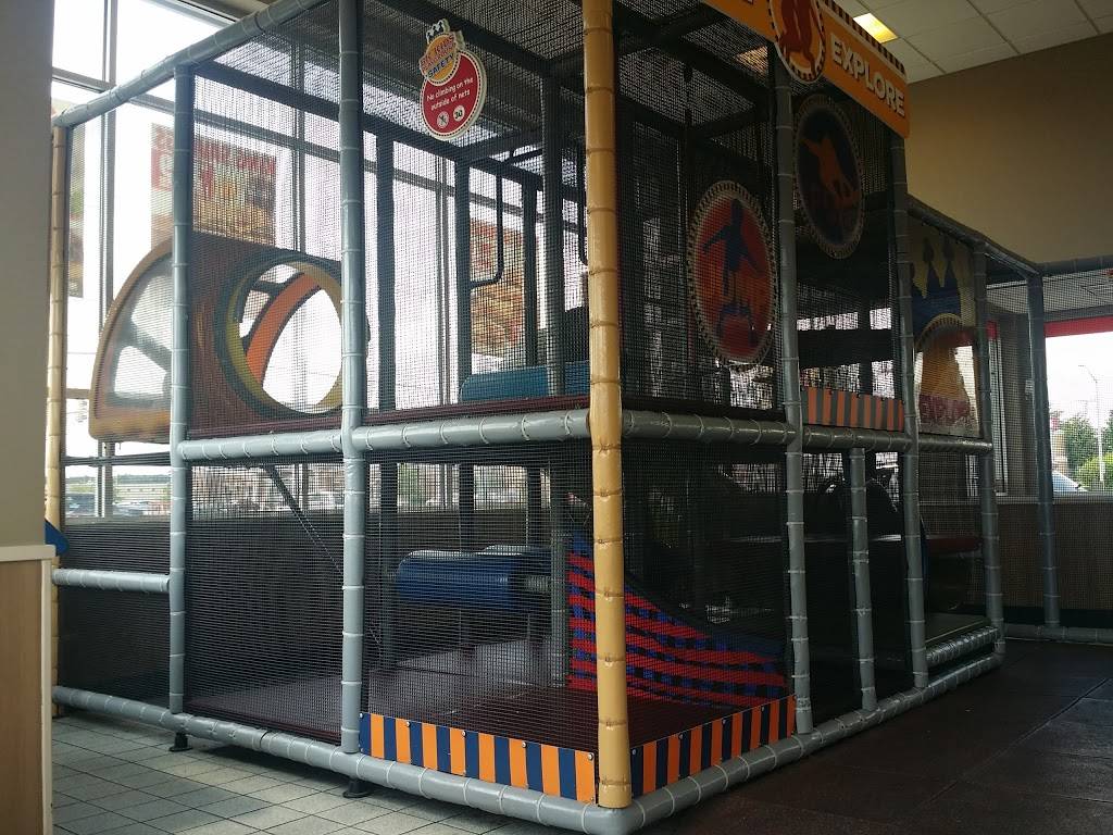 Burger King | restaurant | 2180 N Richmond Rd, McHenry, IL 60051, USA | 8153443850 OR +1 815-344-3850